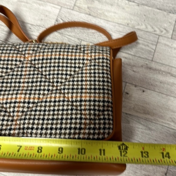 A New Day Plaid Crossbody Bag With Gold Chain - Picture 7 of 16